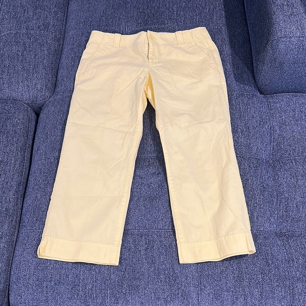 Lilly Pulitzer Yellow Capris Chic Style